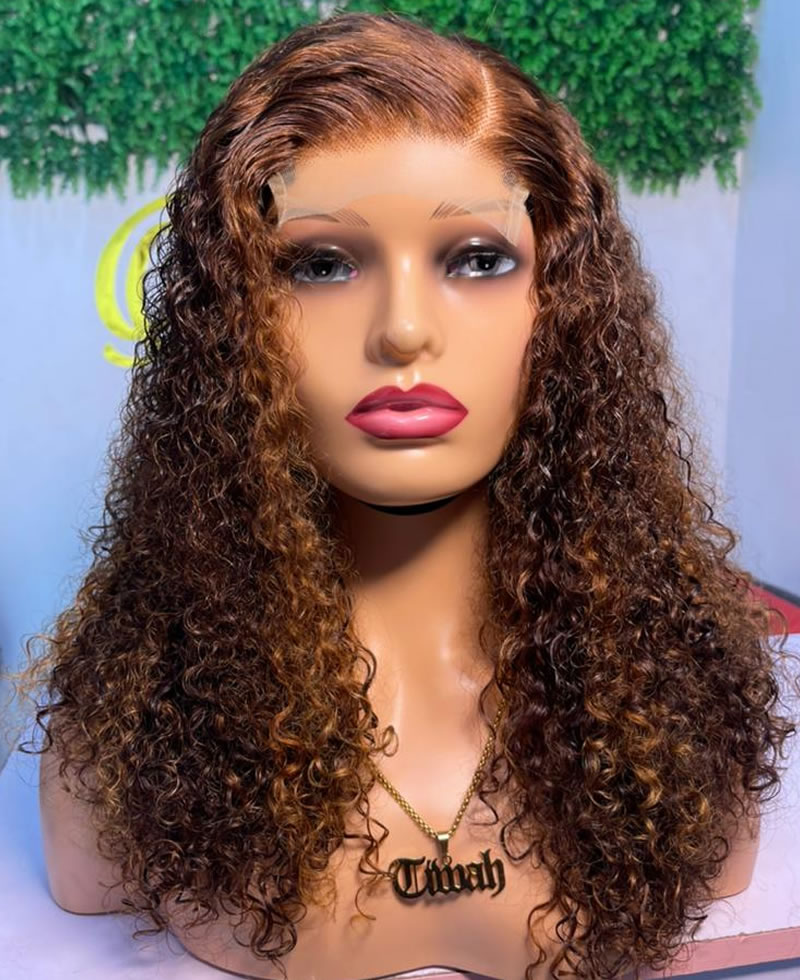 Olas Wigs customer hair product