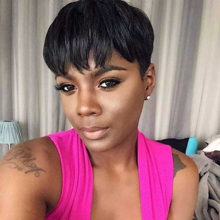Olas Wigs customer hair product